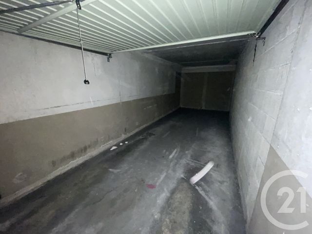 Parking à louer - 17,30 m2 - Nimes - 30 - LANGUEDOC-ROUSSILLON