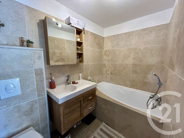 Maison à vendre - 5 pièces - 105 m2 - Marguerittes - 30 - LANGUEDOC-ROUSSILLON