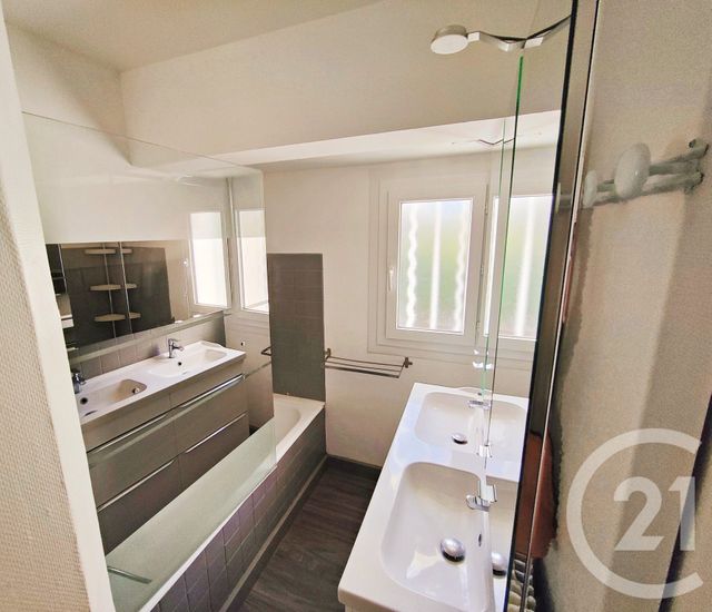 Appartement &agrave; vendre - 2 pi&egrave;ces - 50 m2 - Nimes - 30 - LANGUEDOC-ROUSSILLON