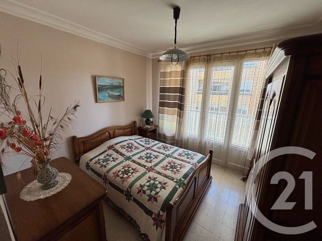 Appartement F4 à vendre - 4 pièces - 94,63 m2 - Nimes - 30 - LANGUEDOC-ROUSSILLON