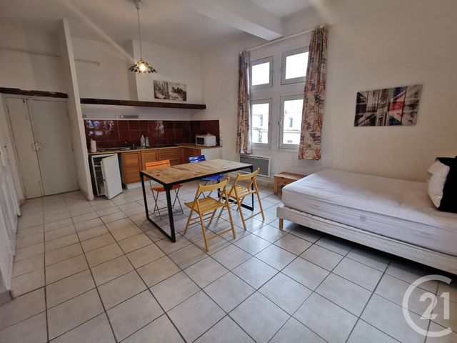 Appartement Studio à louer NIMES