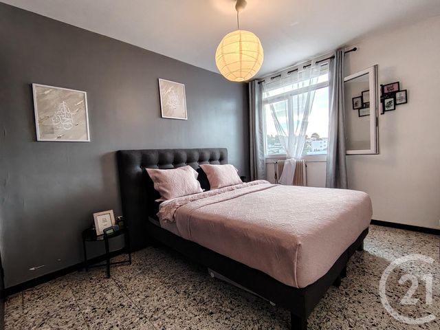 Appartement &agrave; vendre - 4 pi&egrave;ces - 89,58 m2 - Nimes - 30 - LANGUEDOC-ROUSSILLON