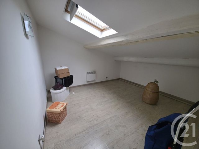 Appartement F4 &agrave; vendre - 4 pi&egrave;ces - 76 m2 - Nimes - 30 - LANGUEDOC-ROUSSILLON