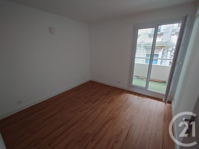 Appartement T4 &agrave; vendre - 4 pi&egrave;ces - 75 m2 - Nimes - 30 - LANGUEDOC-ROUSSILLON