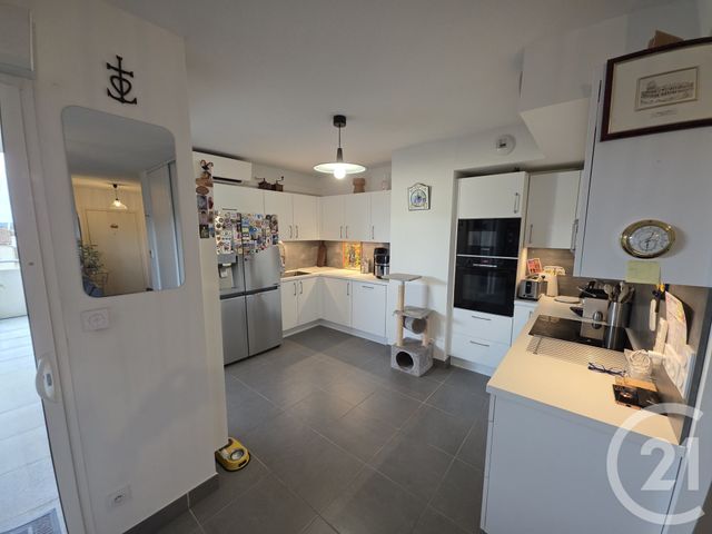 Appartement T4 &agrave; vendre - 5 pi&egrave;ces - 95 m2 - Nimes - 30 - LANGUEDOC-ROUSSILLON