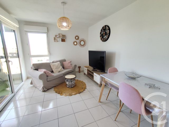 Appartement T2 &agrave; louer - 2 pi&egrave;ces - 40,58 m2 - Nimes - 30 - LANGUEDOC-ROUSSILLON