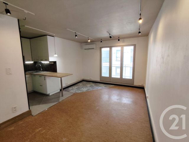 Appartement Studio &agrave; louer - 1 pi&egrave;ce - 26,89 m2 - Nimes - 30 - LANGUEDOC-ROUSSILLON