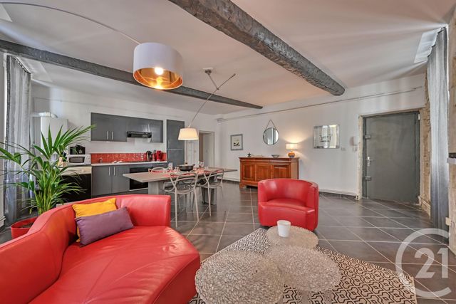 Appartement T3 &agrave; louer - 3 pi&egrave;ces - 68,41 m2 - Nimes - 30 - LANGUEDOC-ROUSSILLON