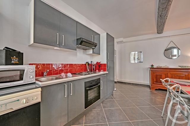 Appartement T3 &agrave; louer - 3 pi&egrave;ces - 68,41 m2 - Nimes - 30 - LANGUEDOC-ROUSSILLON