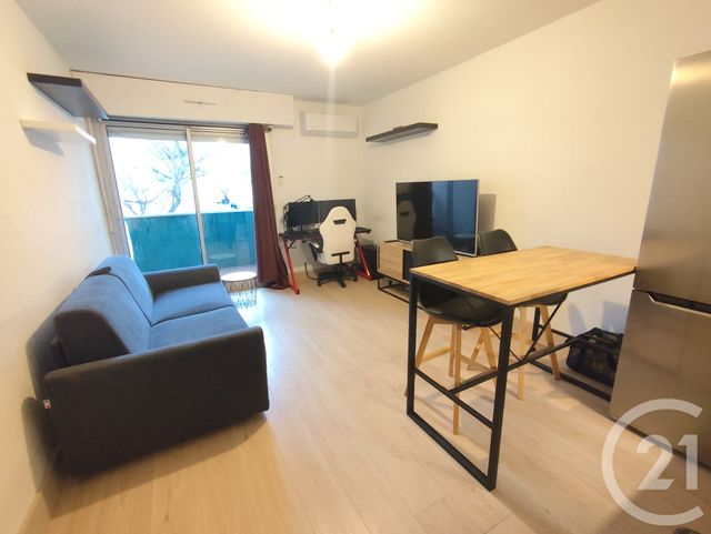 Appartement Studio à louer NIMES