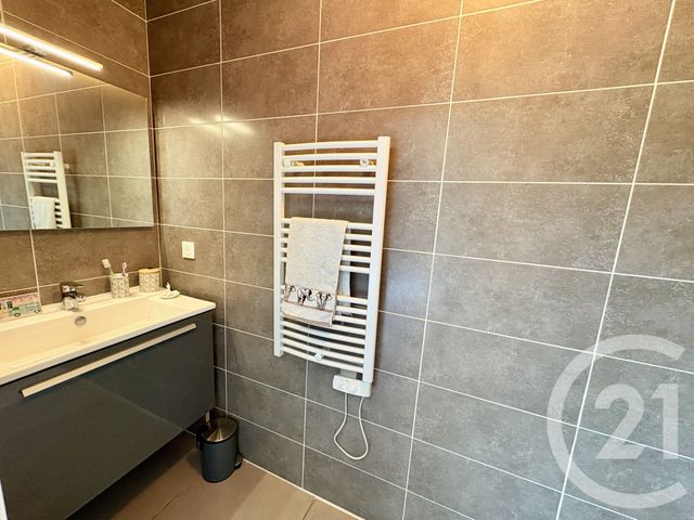 Appartement F4 &agrave; vendre - 4 pi&egrave;ces - 85,59 m2 - Nimes - 30 - LANGUEDOC-ROUSSILLON