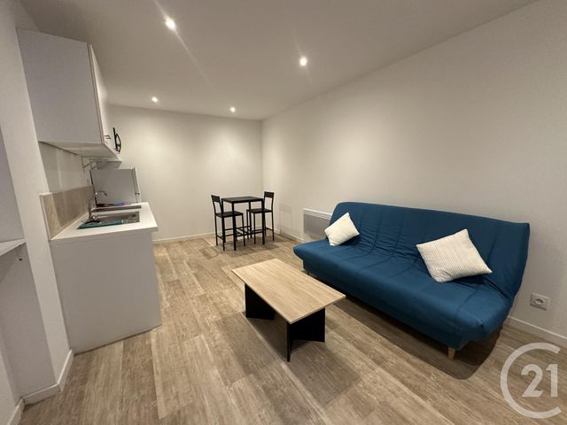 Appartement Studio à louer NIMES