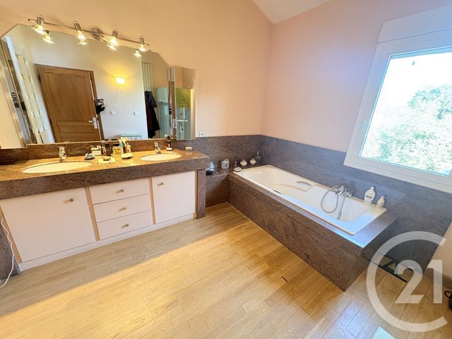 Maison &agrave; vendre - 5 pi&egrave;ces - 176 m2 - Nimes - 30 - LANGUEDOC-ROUSSILLON