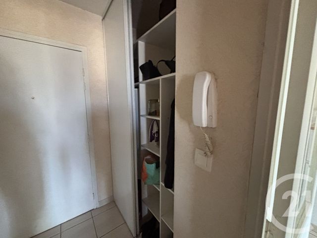 Appartement &agrave; vendre - 2 pi&egrave;ces - 37 m2 - Nimes - 30 - LANGUEDOC-ROUSSILLON
