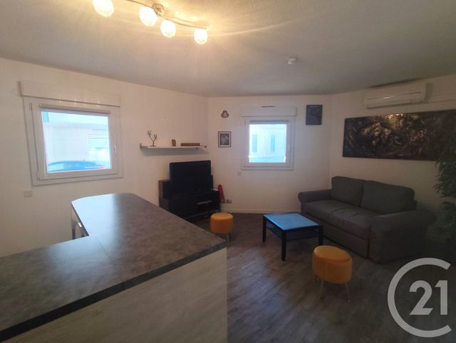 Appartement T2 &agrave; louer - 2 pi&egrave;ces - 36,31 m2 - Nimes - 30 - LANGUEDOC-ROUSSILLON
