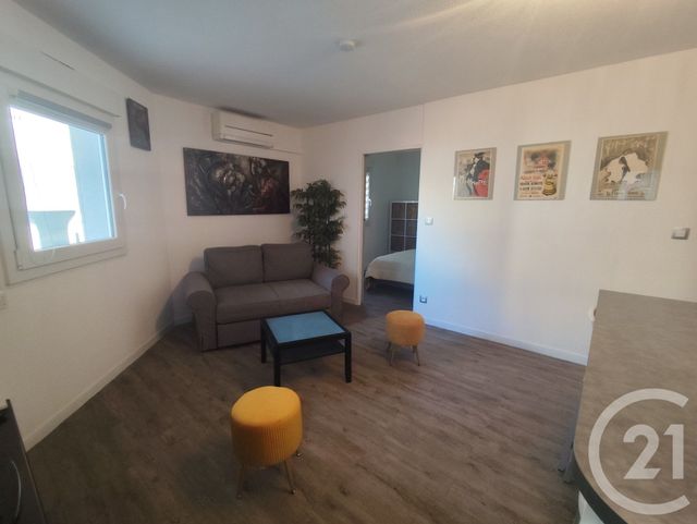 Appartement T2 &agrave; louer - 2 pi&egrave;ces - 36,31 m2 - Nimes - 30 - LANGUEDOC-ROUSSILLON