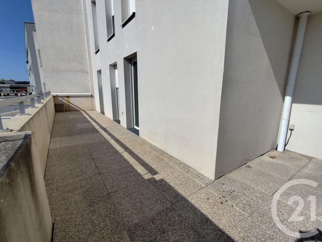 Appartement T4 &agrave; louer - 4 pi&egrave;ces - 83,42 m2 - Nimes - 30 - LANGUEDOC-ROUSSILLON