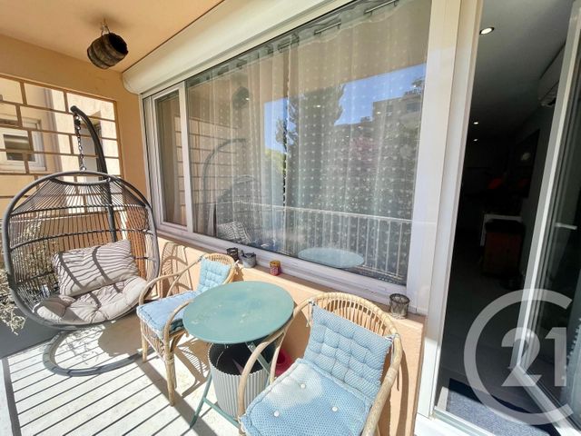 Appartement F4 &agrave; vendre - 4 pi&egrave;ces - 81 m2 - Nimes - 30 - LANGUEDOC-ROUSSILLON