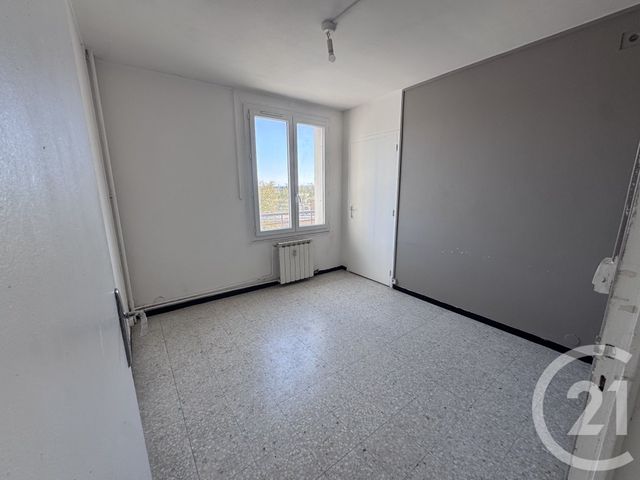 Appartement T4 &agrave; vendre - 4 pi&egrave;ces - 69 m2 - Nimes - 30 - LANGUEDOC-ROUSSILLON