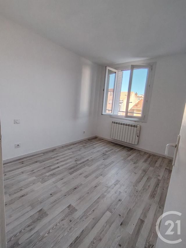 Appartement &agrave; vendre - 3 pi&egrave;ces - 55,73 m2 - Nimes - 30 - LANGUEDOC-ROUSSILLON