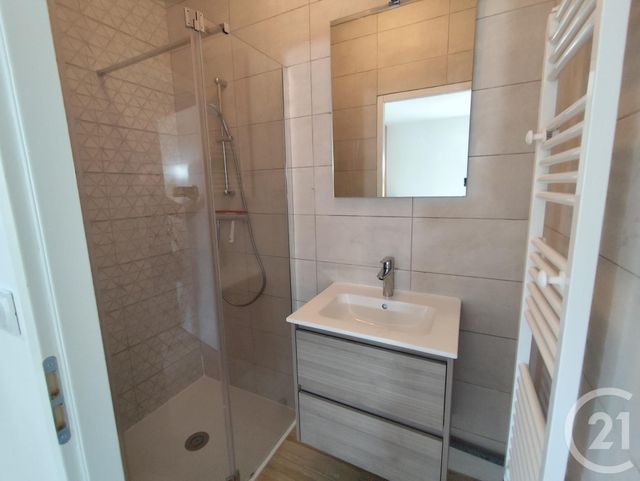 Appartement Studio &agrave; louer - 1 pi&egrave;ce - 20,82 m2 - Nimes - 30 - LANGUEDOC-ROUSSILLON