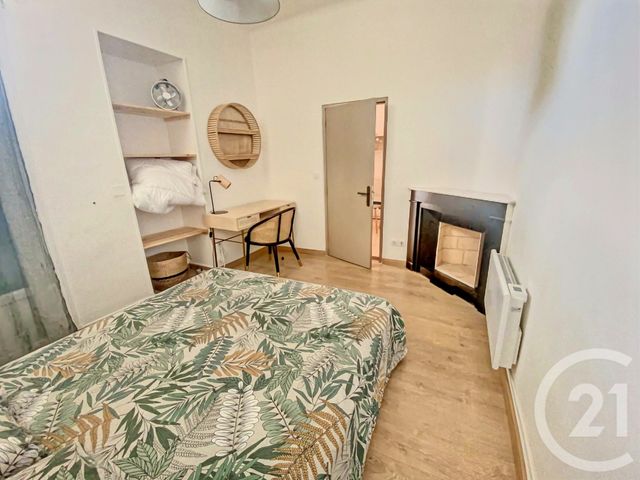 Appartement T3 &agrave; louer - 4 pi&egrave;ces - 61,33 m2 - Nimes - 30 - LANGUEDOC-ROUSSILLON