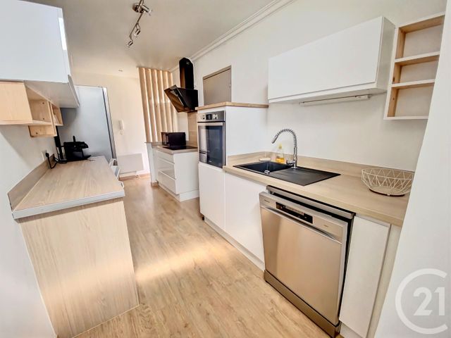Appartement T3 &agrave; louer - 4 pi&egrave;ces - 61,33 m2 - Nimes - 30 - LANGUEDOC-ROUSSILLON