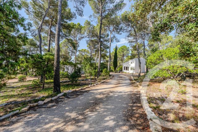 Maison &agrave; vendre - 9 pi&egrave;ces - 249,74 m2 - Nimes - 30 - LANGUEDOC-ROUSSILLON
