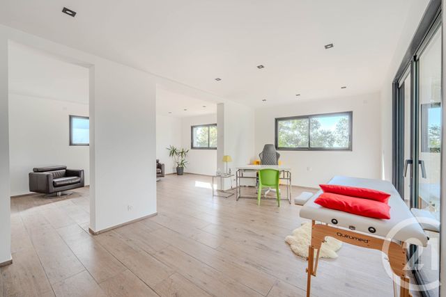Maison &agrave; vendre - 9 pi&egrave;ces - 249,74 m2 - Nimes - 30 - LANGUEDOC-ROUSSILLON