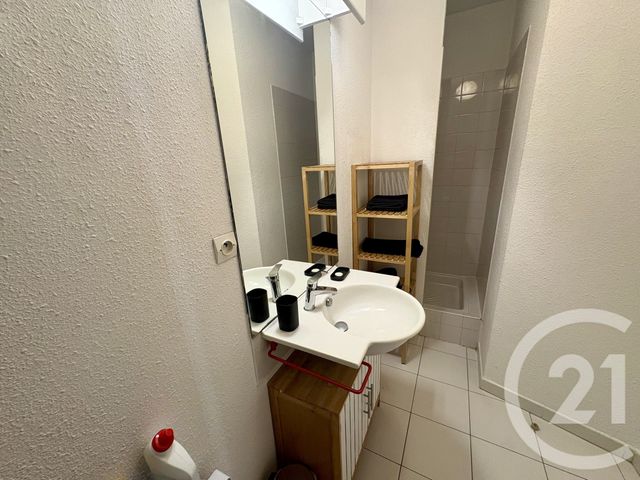 Appartement F1 &agrave; vendre - 1 pi&egrave;ce - 19 m2 - Nimes - 30 - LANGUEDOC-ROUSSILLON