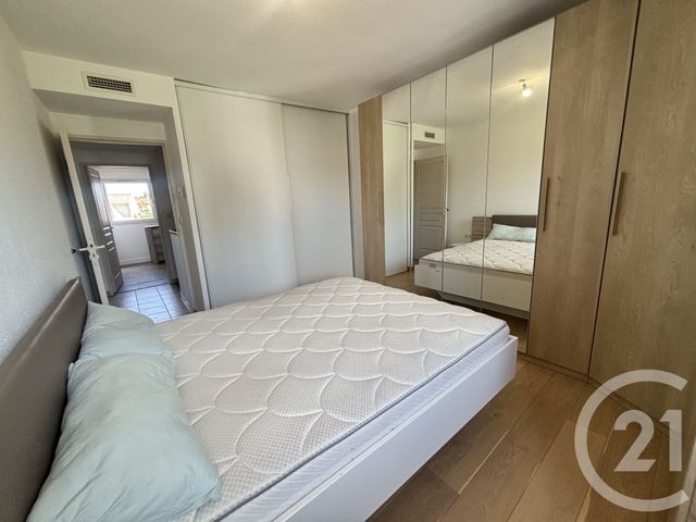Maison &agrave; louer - 5 pi&egrave;ces - 114,37 m2 - Nimes - 30 - LANGUEDOC-ROUSSILLON