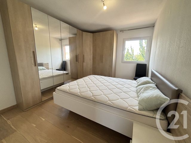 Maison &agrave; louer - 5 pi&egrave;ces - 114,37 m2 - Nimes - 30 - LANGUEDOC-ROUSSILLON