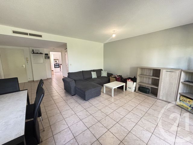 Maison &agrave; louer - 5 pi&egrave;ces - 114,37 m2 - Nimes - 30 - LANGUEDOC-ROUSSILLON