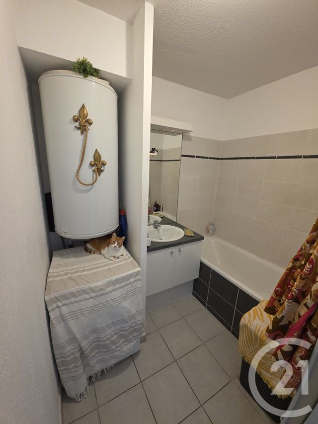 Appartement T2 &agrave; vendre - 2 pi&egrave;ces - 41,10 m2 - Nimes - 30 - LANGUEDOC-ROUSSILLON
