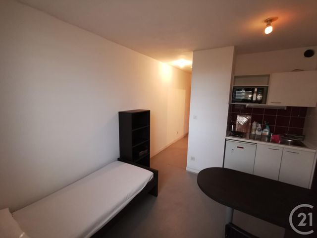 Appartement Studio &agrave; louer - 1 pi&egrave;ce - 18,37 m2 - Nimes - 30 - LANGUEDOC-ROUSSILLON