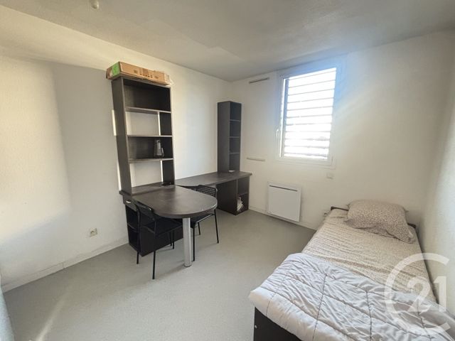 Appartement Studio &agrave; louer - 1 pi&egrave;ce - 18,37 m2 - Nimes - 30 - LANGUEDOC-ROUSSILLON