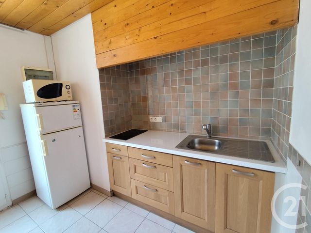Appartement T2 &agrave; louer - 2 pi&egrave;ces - 28,09 m2 - Nimes - 30 - LANGUEDOC-ROUSSILLON