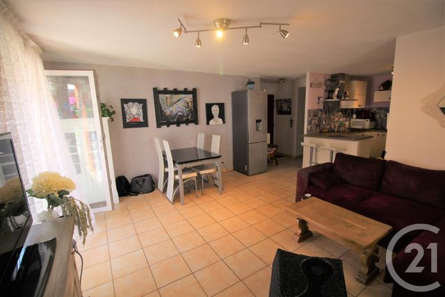 Appartement F4 &agrave; vendre - 4 pi&egrave;ces - 72 m2 - Nimes - 30 - LANGUEDOC-ROUSSILLON