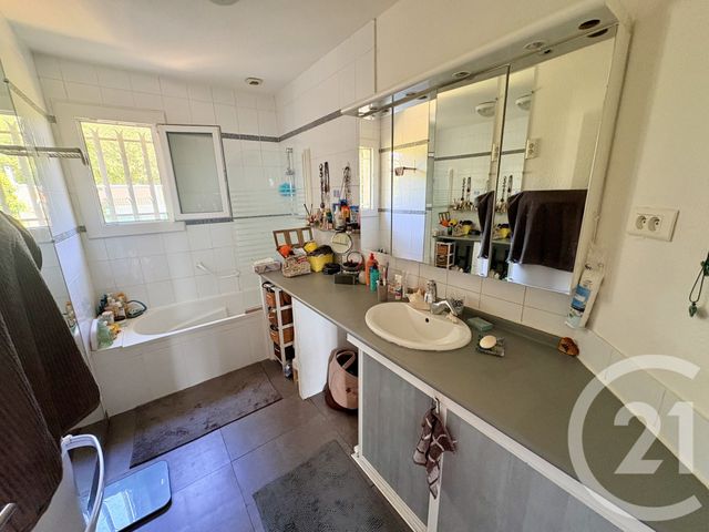 Maison &agrave; vendre - 4 pi&egrave;ces - 93 m2 - Nimes - 30 - LANGUEDOC-ROUSSILLON