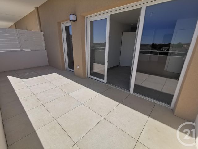 Appartement T2 &agrave; louer - 2 pi&egrave;ces - 39,01 m2 - Nimes - 30 - LANGUEDOC-ROUSSILLON