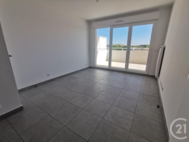 Appartement T2 &agrave; louer - 2 pi&egrave;ces - 39,01 m2 - Nimes - 30 - LANGUEDOC-ROUSSILLON