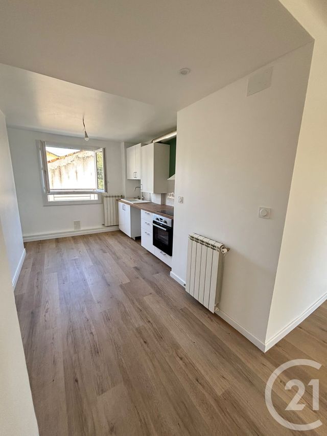 Appartement F5 &agrave; vendre - 5 pi&egrave;ces - 81,22 m2 - Nimes - 30 - LANGUEDOC-ROUSSILLON