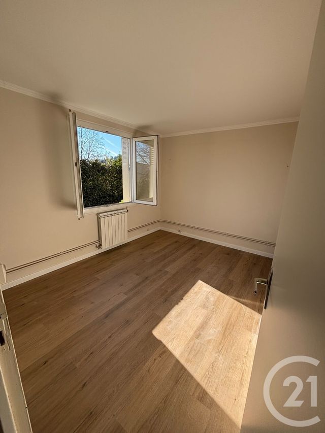 Appartement F5 &agrave; vendre - 5 pi&egrave;ces - 81,22 m2 - Nimes - 30 - LANGUEDOC-ROUSSILLON