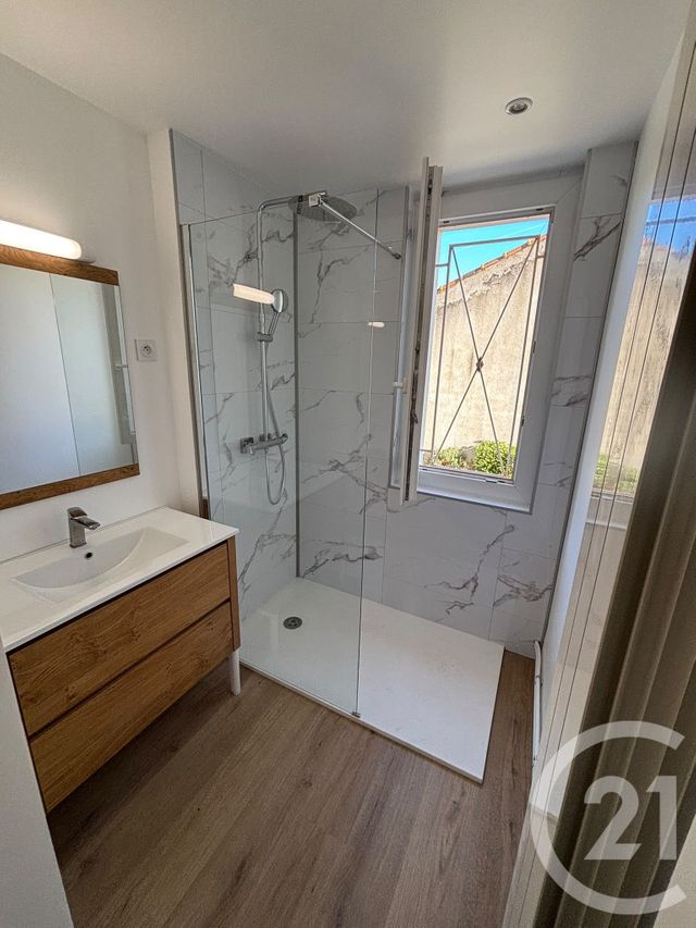 Appartement F5 &agrave; vendre - 5 pi&egrave;ces - 81,22 m2 - Nimes - 30 - LANGUEDOC-ROUSSILLON