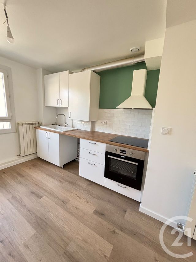 Appartement F5 &agrave; vendre - 5 pi&egrave;ces - 81,22 m2 - Nimes - 30 - LANGUEDOC-ROUSSILLON