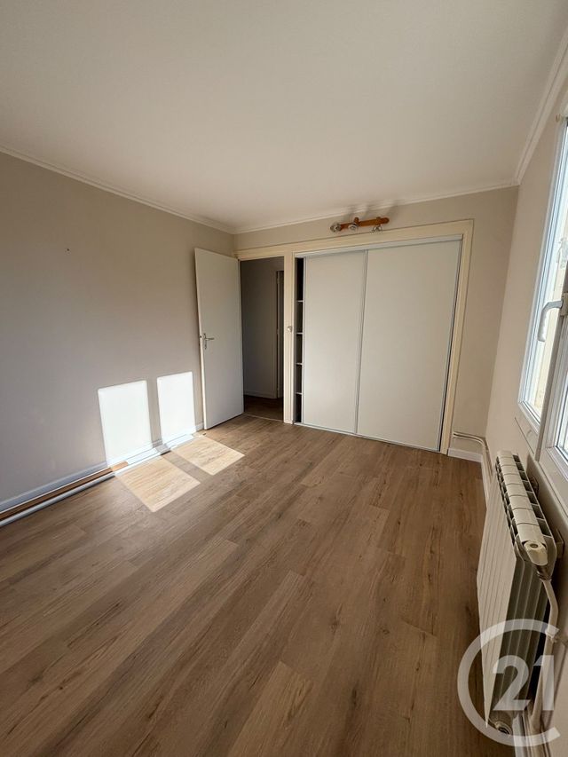 Appartement F5 &agrave; vendre - 5 pi&egrave;ces - 81,22 m2 - Nimes - 30 - LANGUEDOC-ROUSSILLON