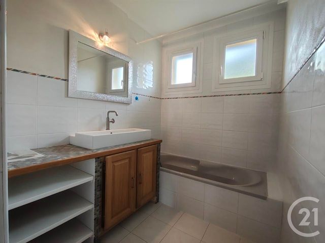 Appartement F3 &agrave; vendre - 3 pi&egrave;ces - 66 m2 - Nimes - 30 - LANGUEDOC-ROUSSILLON