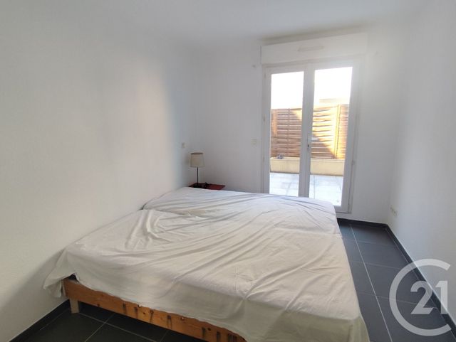 Appartement F2 &agrave; louer - 2 pi&egrave;ces - 43,43 m2 - Nimes - 30 - LANGUEDOC-ROUSSILLON