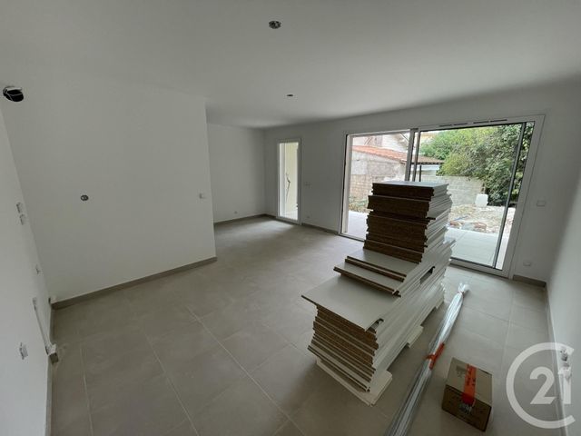 Afficher la photo en grand Appartement F3 à vendre - 3 pièces - 64,64 m2 - Lunel - 34 - LANGUEDOC-ROUSSILLON