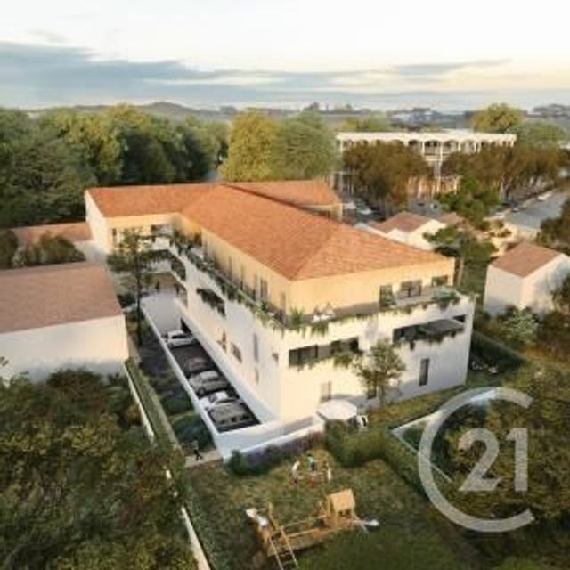 Appartement F4 à vendre - 2 pièces - 90,06 m2 - Lunel - 34 - LANGUEDOC-ROUSSILLON